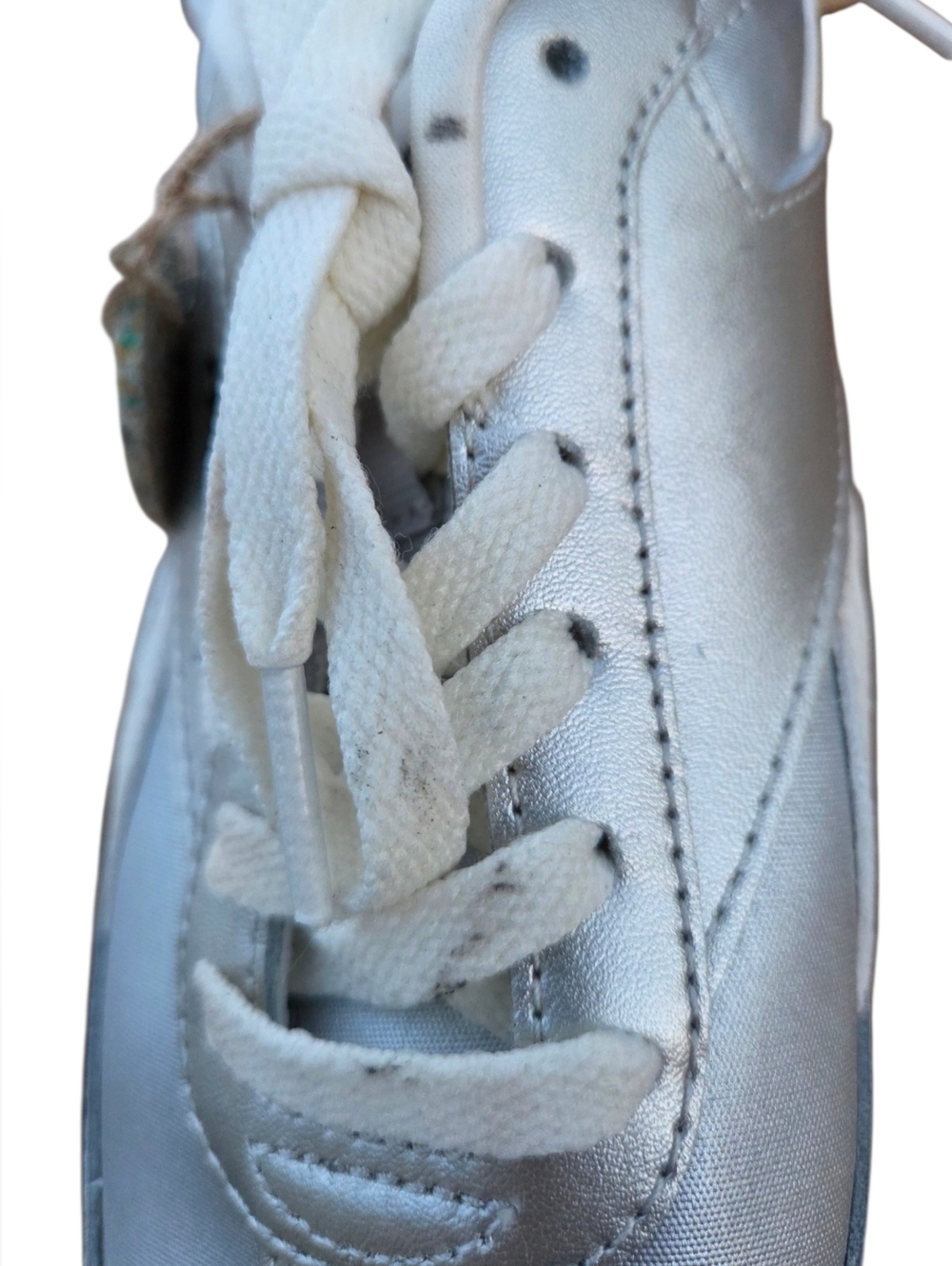 Reebok - Silver and White Metallic Retro Low-Top Sneakers w/Ortholite Comfort - Picture 7 of 8